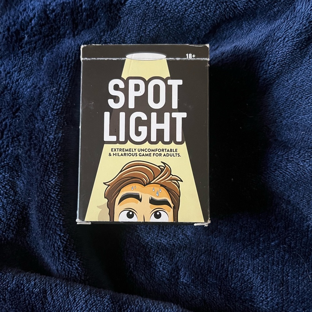 Spotlight card game